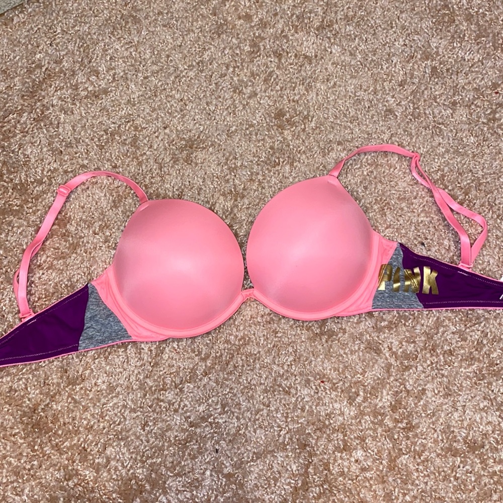pink bra